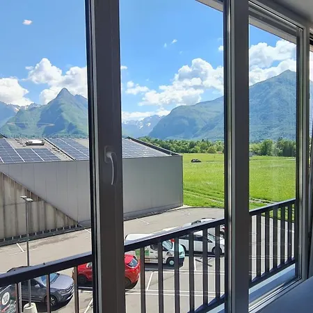 Charming شقة بوويتش