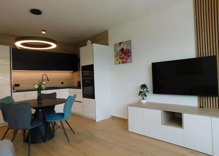 Charming Apartment *